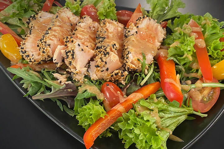 Salata cu Somon Ok Sushi